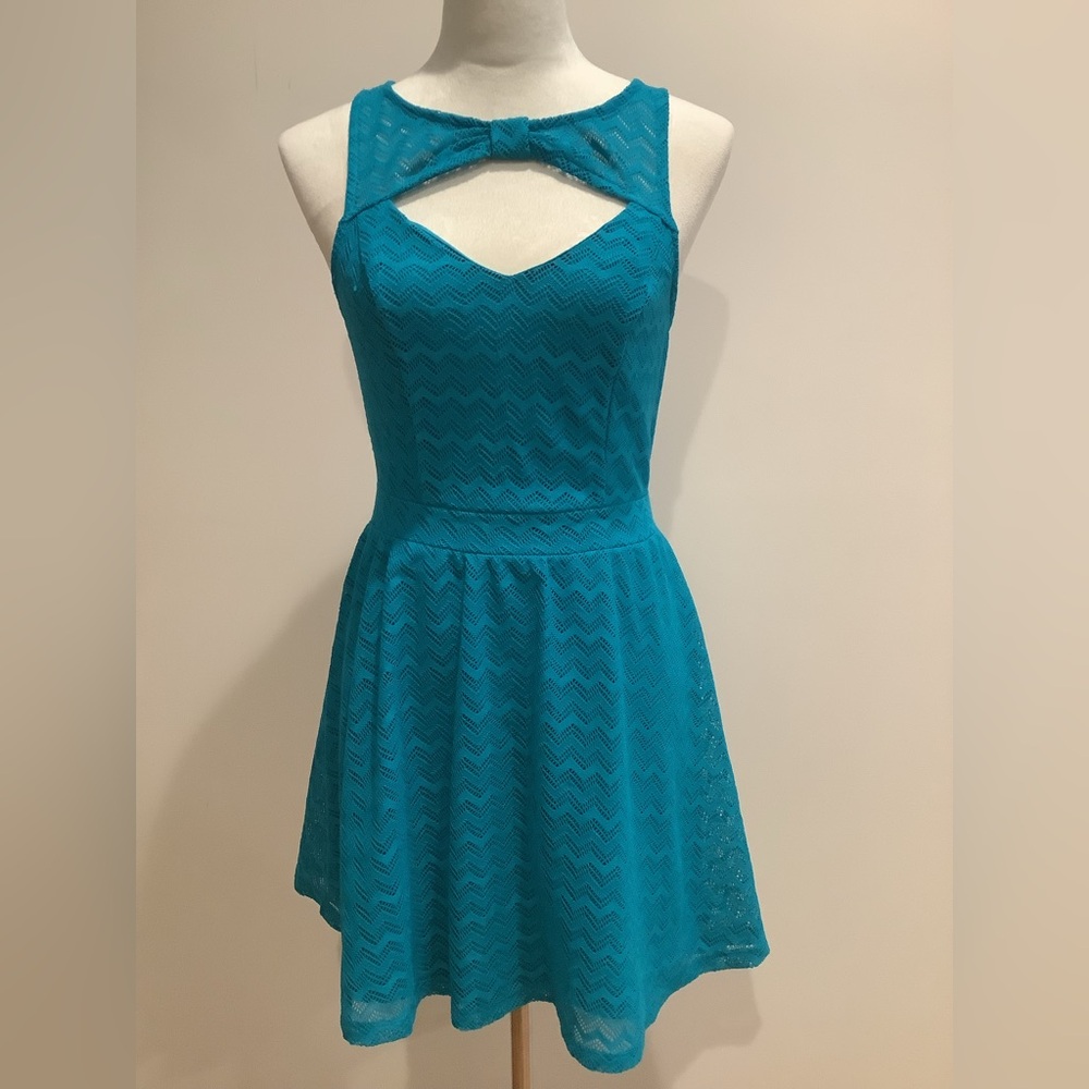 Material Girl Teal Sleeveless Dress Size M